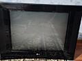 Продам телевизор. 500 р торг уместен.