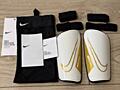 Щитки футбольные Nike размер L