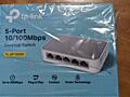 Коммутатор TP-Link TL-SF1005D.