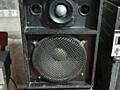 Продам комплект аудио аппаратуры 2 колонки и усилитель.