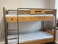 2х ярусная кровать с матрасами, новая