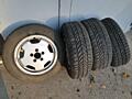 Комплект дисков с отличной зимней резиной на мерседес 5x112 r15