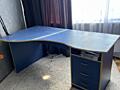 Продам компьютерный стол, с выдвижными ящиками