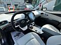Продам 5(пяти) местный Toyota Prius Prime Plug in Hybrid в хорошем сос