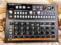 Arturia Drumbrute Impact Drum Machine/Groovebox/Драм-машина