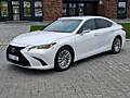 Lexus ES 300h Ultra Luxury