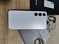 Продам Samsung S23 8/256 гб