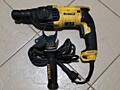 Перфоратор DeWalt 800 watt с ручкой, оригинальный - немецкий 100%
