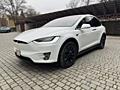 Tesla Model X 90D