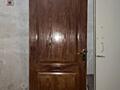 Деревянная дверь