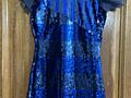 Нарядное платье синего цвета с палетками и органзой, 44 размер