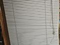 Недорого жалюзи горизонтальные 3 шт на 60- 74- 75 см по ширине