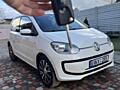 Volkswagen up 2012 год