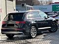 Vînd Audi Q7