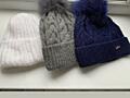 Продам куртки и шапки недорого