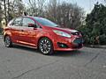 Ford C-MAX TITANIUM. HYBRID.