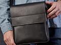 Сумка мужская через плечо кожаная, черная
