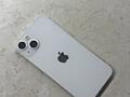 Продам iPhone 13, 128 GB, белый