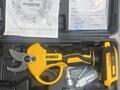 Секатор аккумуляторный DeWALT 48 V max + два аккумулятора, + кейс!