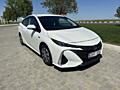 Продам белоснежный Toyota Prius Prime phev, 2020г, 25000км,