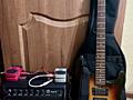 Продаю электрогитару и комплект оборудования