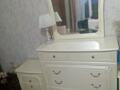 Комод с зеркалом