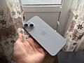 СРОЧНО продам IPHONE 15 на 127 гб в идеальном состоянии