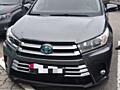 Продаётся надёжный и комфортный Toyota Highlander 2017 года