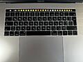 MacBook (макбук) Pro 15 i7 с тачбаром (touchbar)
