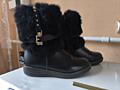 Зимние кожаные сапожки 35 размер.