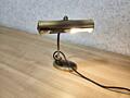 Продается отличная металлическая золотистая прикроватная лампочка
