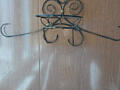 Продам кованое настенное кашпо для цветов