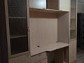 Продается универсальная стенка в отличном состоянии. Торг 300 usd
