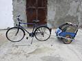 Велосипед с прицепом