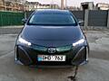 Продам Toyota Prius Prime