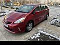 PRIUS V 2012 г в хорошем состоянии. Катализатор на месте