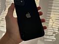 Продам IPhone 12.