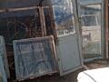 Двери балконные б/у