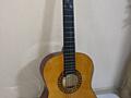 Продам гитару 100$ торг