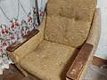 КРЕСЛО с ДЕРЕВЯННЫМИ подлокотниками на перетяжку или дачу