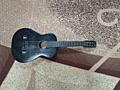 Продам мини гитару.