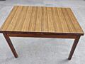 Продам стол