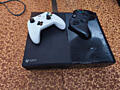 Xbox one 500gb 2 оригинальных джойстика. 1 диск с игрой maincraft.