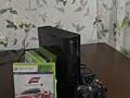 Продам Xbox 360e в отличном состоянии