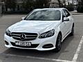 Mercedes E250 Bluetec 4MATIC, 2015 год, дизель 2.2, полный привод