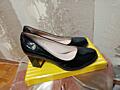 Продам стильную удобную обувь 40 р-р.
