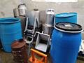 Продаю дробилку, пресс, казаны, бочки из нерж. и пластмас.
