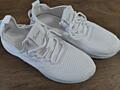 Продам кроссовки