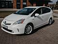 Toyota Prius V 2012, бензин, хорошая комплектация