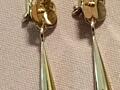 Продам золотые серьги.